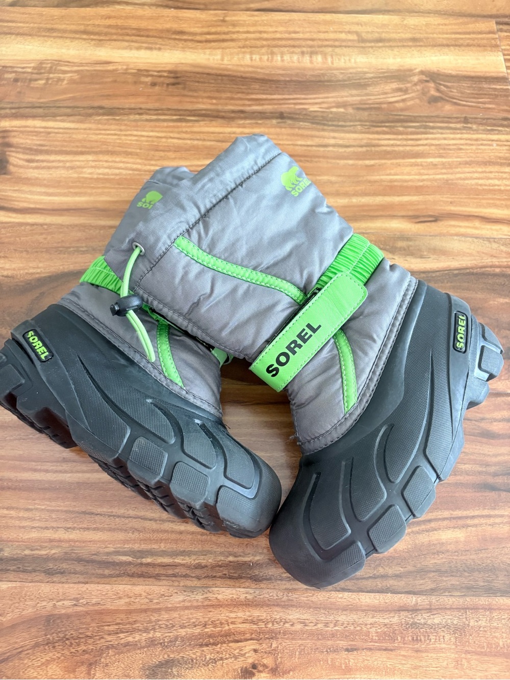 SOREL Kids Winter Snow Boots Size 13 Lined Gray & Green Shoes - Picture 2 of 10